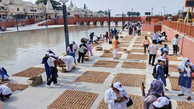 अयोध्या : राम की पैड़ी पर बनेगी 80 हजार दीयों की रंगोली, धाम में 20 विशेष सेल्फी प्वाइंट