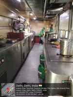 रेलवे अधिकारियों ने बेस किचन का निरीक्षण किया