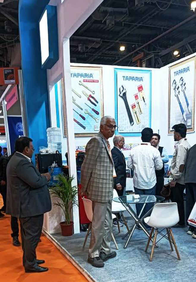 इंटरनेशनल हार्डवेयर फेयर में तपारिया टूल्स की रही धूम