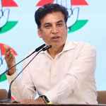 दिल्ली में चरमराई सार्वजनिक परिवहन व्यवस्था