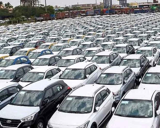 वाहनों की खुदरा बिक्री अप्रैल में 2.95 प्रतिशत बढ़कर 22.87 लाख इकाई पर