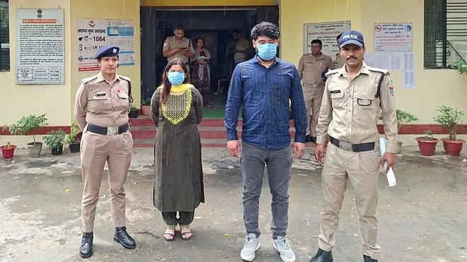 अपनी ही पुत्री का कथित दुष्कर्म करवाने वाली महिला भाजपा नेता गिरफ्तार