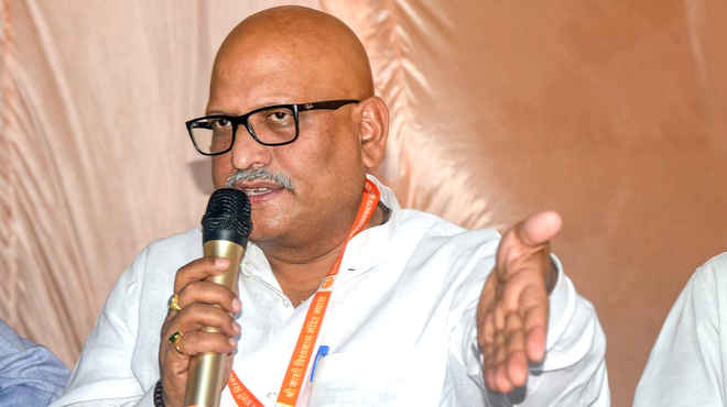राम जन्मभूमि के आसपास खुली शराब की दुकानें, यह अयोध्या का अपमान है: कांग्रेस