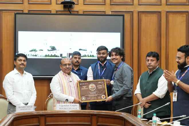 28 राज्यों के 45 युवा छात्रों के प्रतिनिधिमंडल ने विधानसभा अध्यक्ष से की मुलाकात