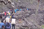 उत्तराखंड: बारिश को देखते हुए चारधाम यात्रा स्थगित की गई