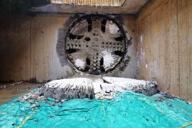 मेट्रो का तुगलकाबाद रेलवे कॉलोनी स्थल पर सुरंग निर्माण कार्य पूरा