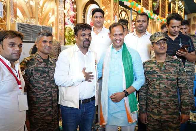 भारतीय सेना के शौर्य पर देश को गर्व: रविन्द्र इंद्राज