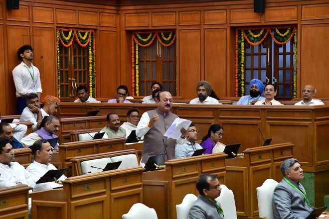 दिल्ली में प्राइवेट स्कूलों की मनमानी पर लगेगी लगाम
