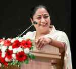 हर वर्ग और हर क्षेत्र का विकास चाहती है सरकार: रेखा गुप्ता