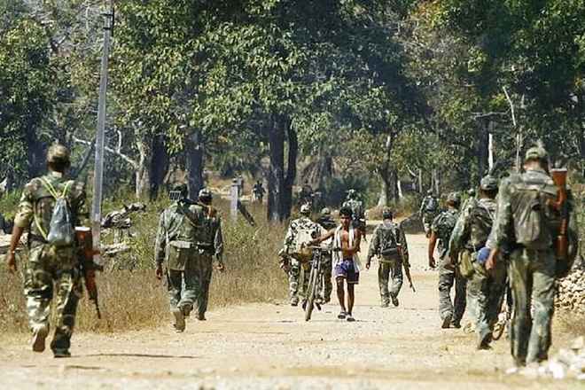जब तक सारे नक्सली आत्मसमर्पण नहीं करते, पकड़े या मारे नहीं जातेअ मोदी सरकार चैन से नहीं बैठेगी: शाह