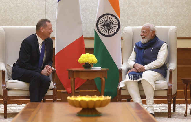 फ्रांस के राष्ट्रपति मैक्रों के सलाहकार ने प्रधानमंत्री मोदी से मुलाकात की