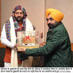 पंजाब एवं हरियाणा के मुख्यमंत्रियों ने सौहार्दपूर्ण माहौल में एसवाईएल नहर मुद्दे पर चर्चा की