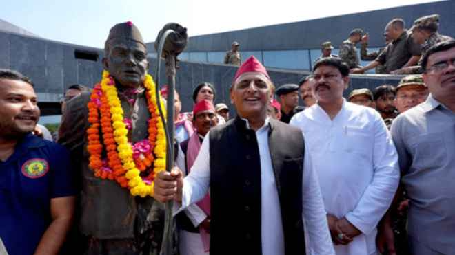 सीएम योगी के अयोध्या से चुनाव लड़ने पर अखिलेश बोले-'पवन की हवा में अहंकारी लोग टिक नहीं पाएंगे'