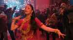 'नई नवेली' का नया गाना 'फटा पटाखा' रिलीज, यामी गौतम के साथ दिखा अनोखा जॉम्बी डांस पार्टी का अंदाज
