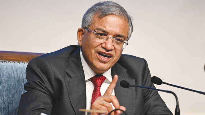 निर्वाचन आयोग बंगाल की 78 बड़ी हाउसिंग सोसाइटी में मतदान केंद्र स्थापित करेगा