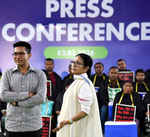 मुख्य निर्वाचन आयुक्त के खिलाफ महाभियोग का प्रस्ताव लाया गया तो समर्थन करूंगी: ममता