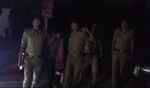मुठभेड़ में दबोचा गया लुटेरा अस्पताल से भागा, घेराबंदी में फिर चढ़ा पुलिस के हत्थे