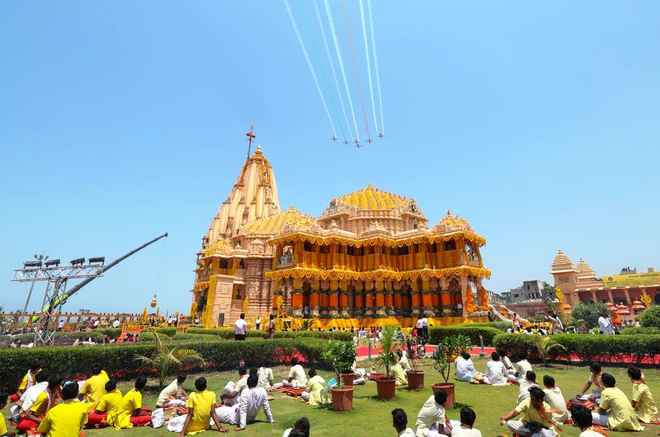 सोमनाथ अमृत महोत्सव के दौरान आकाश में दिखा गौरव और शौर्य का अद्भुत संगम: पीएम मोदी