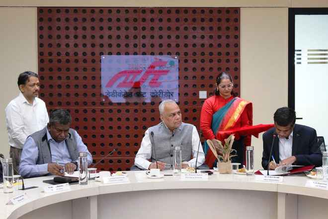 इनोवेशन और स्किल डेवलपमेंट को बढ़ावा देने के लिए डीएफसीसीआईएल ने किया करार