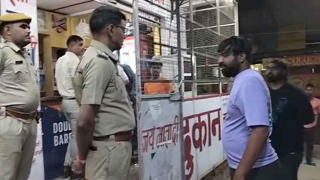 तय समय बाद खुले मिले शराब के ठेके, पुलिस-आबकारी की संयुक्त दबिश