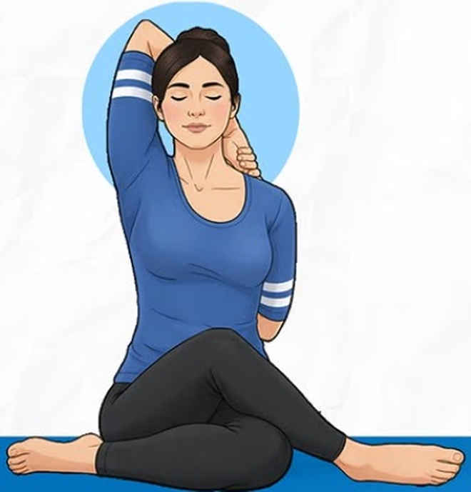 गोमुखासन से दूर करें गर्दन-पीठ का दर्द, सुधारें पोस्चर