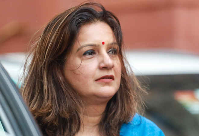 अहमदाबाद प्लेन क्रैश की पहली बरसी से पहले जांच में तेजी लाने की मांग, प्रियंका चतुर्वेदी ने नागरिक उड्डयन मंत्री को लिखा पत्र