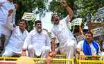 मीनाक्षी नटराजन का नामांकन रद्द होने पर कांग्रेस का प्रदर्शन, जीतू पटवारी बोले- गिरफ्तारी देने को तैयार