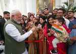 फ्रांस में गूंजे 'मोदी-मोदी' के नारे, भारतीय समुदाय बोला-पीएम ने युवाओं और स्टार्टअप इकोसिस्टम को नई प्रेरणा दी