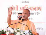 महिला सशक्तीकरण का डबल इंजन मॉडलः महिला सुरक्षा, सम्मान एवं अवसरों का वातावरण