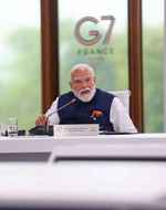 जी-7 सम‍िट: प्रधानमंत्री मोदी और ट्रंप की अहम बैठक, ईरान समझौते और समुद्री सुरक्षा पर हुई चर्चा