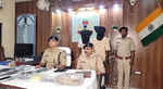 झारखंड : चतरा में मुठभेड़ के बाद पुलिस ने अपहृत छह ग्रामीणों को छुड़ाया, पांच बदमाश गिरफ्तार
