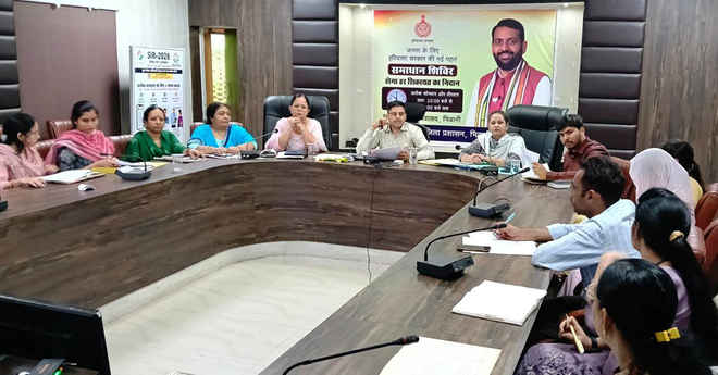 महिलाओं को सही पोषण व उनकी योजनाओं के बारे में जागरूक किया जाए: एडीसी