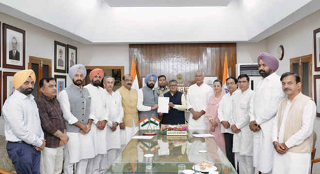 पंजाब में निकाय चुनाव पर घमासान, भाजपा ने राज्यपाल से की निष्पक्ष जांच की मांग
