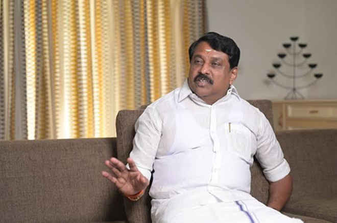 तमिलनाडु भाजपा अध्यक्ष नैनार नागेंद्रन ने सरकारी अस्पताल की स्थिति पर विजय सरकार को घेरा