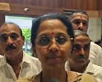 विकास के नाम पर पेड़ों की कटाई और पर्यावरण से हो रहा खिलवाड़, मुंबई का हाल खराब : सुप्रिया सुले