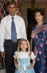 सौम्या टंडन ने शेयर की बचपन की अनदेखी यादें, रिस्टोर करवाई फैमिली फोटो एल्बम