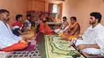 राम मंदिर ट्रस्ट बैठक से पहले धार्मिक अनुष्ठान, चंपत राय की पुनर्नियुक्ति के लिए संतों ने की प्रार्थना