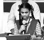 आंध्र प्रदेश के मुख्यमंत्री के साथ मंच साझा करने वाली 10वीं की छात्रा ने आत्महत्या की