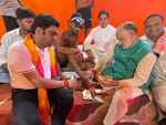 पूर्व मेयर जय प्रकाश ने कावडिय़ों की सेवा की