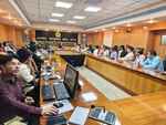 हिन्दी के वैश्विक प्रचार-प्रसार पर गगनांचल विचार गोष्ठी का आयोजन