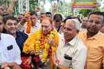 समान वेतन का लाभ मिलने पर एमटीएस कर्मचारियों ने महापौर का जताया आभार