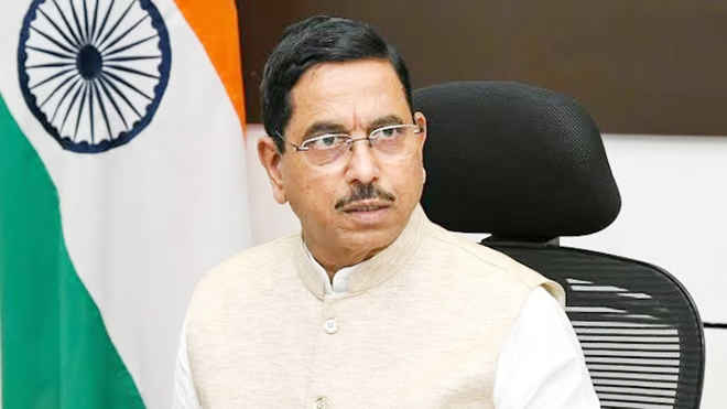 शिक्षक गढ़ेंगे विकसित भारत की नींव, 25 करोड़ छात्रों का भविष्य संवार रहे 1 करोड़ 3 लाख से अधिक टीचर : प्रह्लाद जोशी